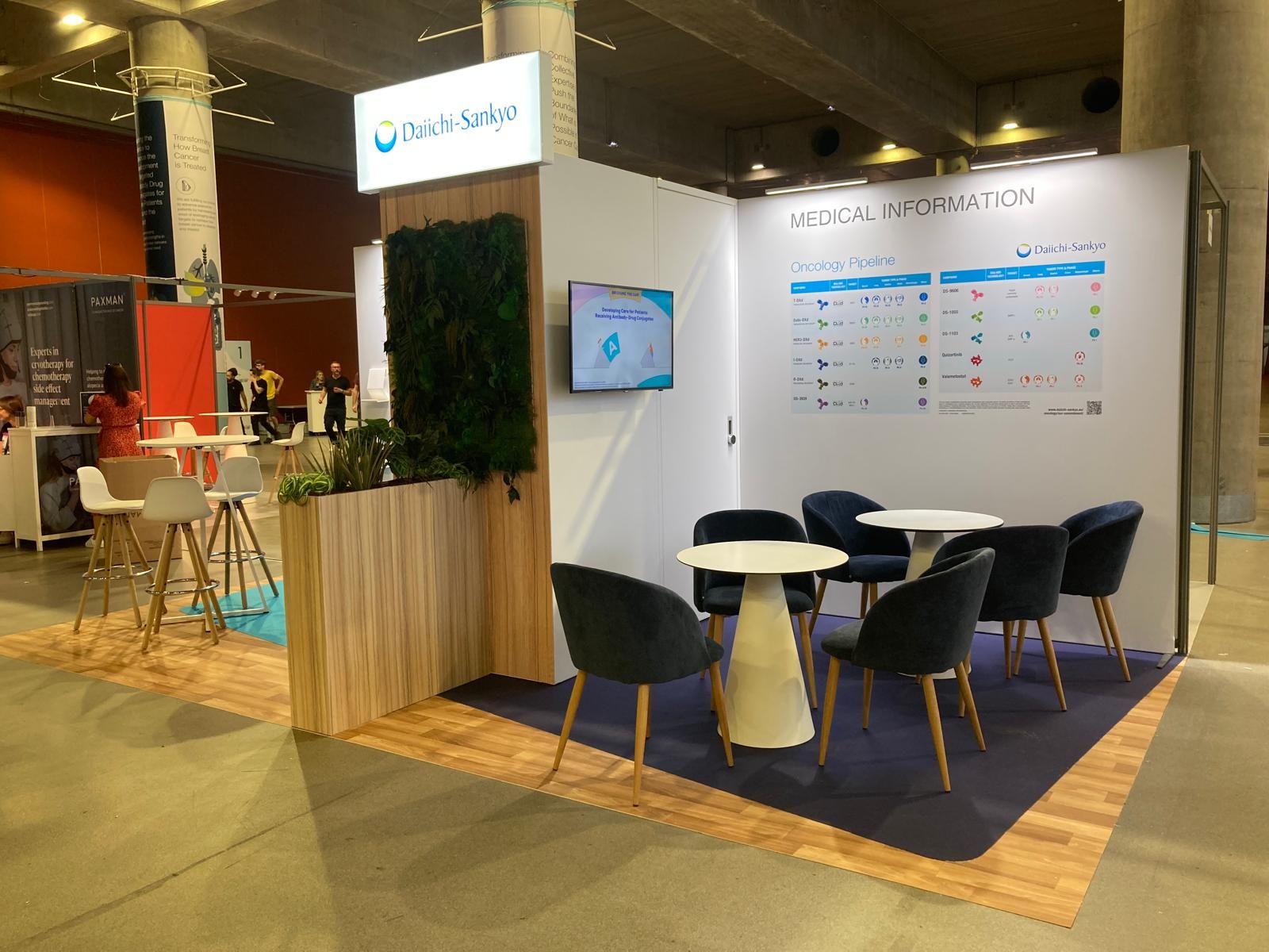 Trade show booth builder in Chicago 1 Stand Daiichi Sankyo au salon Lille 2024, réalisé par TheStandExperts